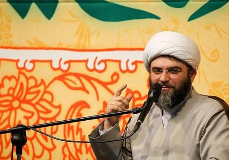 حجت‌الاسلام قمی: روح حاکم بر جشنواره فجر تناسب چندانی با آرمان‌های انقلاب ندارد