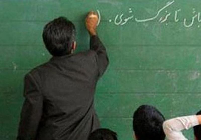 تمام مطالبات معلمان حق‌التدریسی کرمانشاه پرداخت شد/ «شبکه شاد» برای بحران‌های غیرقابل پیش‌بینی باقی می‌ماند