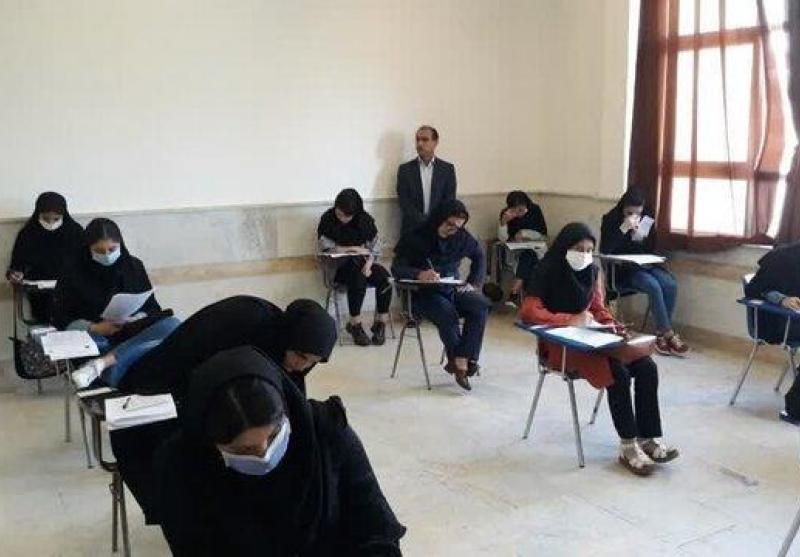 رقابت ۱۲ هزار دانش آموز پایه ششم کرمانی برای ورود به مدارس استعدادهای درخشان