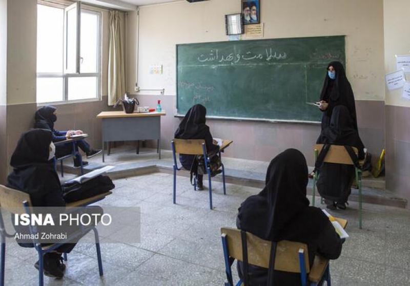 استقبال ۶۰ درصدی دانش آموزان کرمانی از کلاس های حضوری