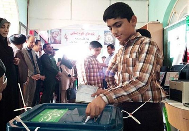 برگزاری انتخابات شورای دانش‌آموزی استان اصفهان  در فضای مجازی
