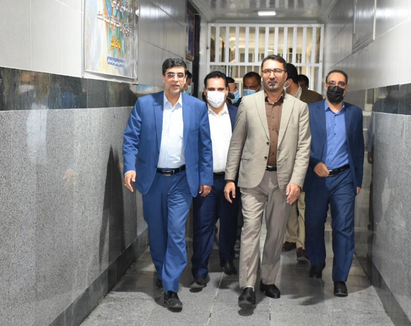 بازدید رئیس کل دادگستری استان هرمزگان و هیأت قضایی ۵۰ نفره از زندان بندرعباس