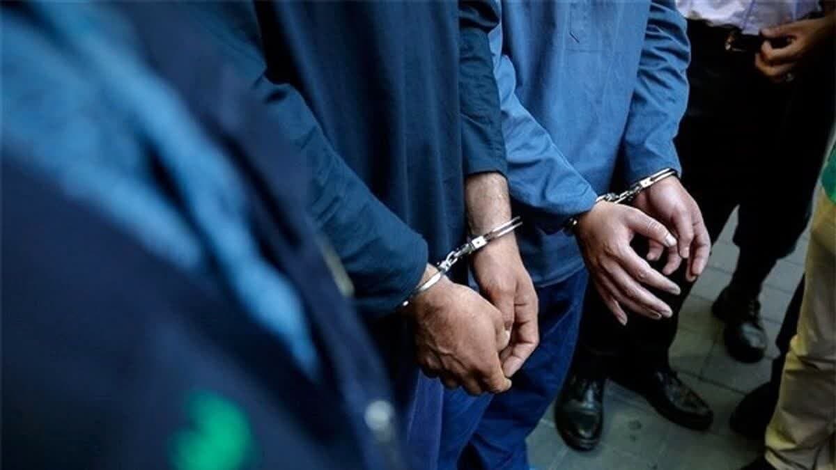 دستگیری ۶ دهیار در استان هرمزگان به اتهام همکاری با قاچاقچیان سوخت