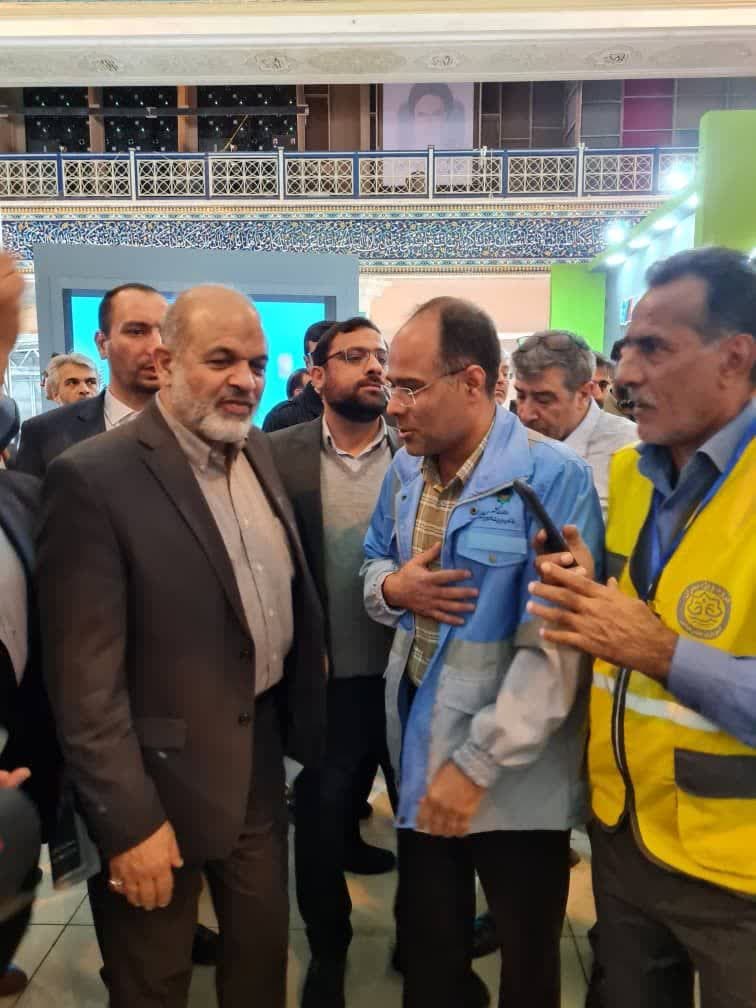 وزیر کشور از غرفه استان هرمزگان در رویداد نمایشگاهی بین المللی مدیریت بحران بازدید کرد