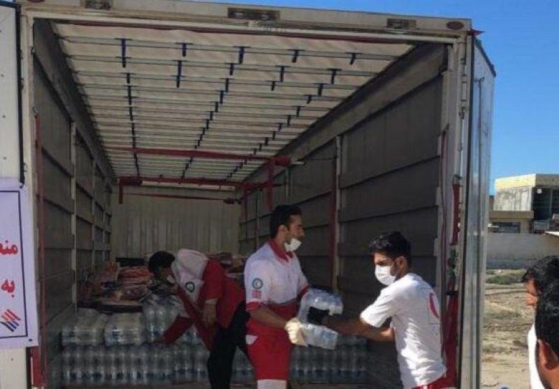 ارسال ۳ محموله کمک های منطقه ویژه اقتصادی پارسیان به مناطق سیل زده شرق هرمزگان