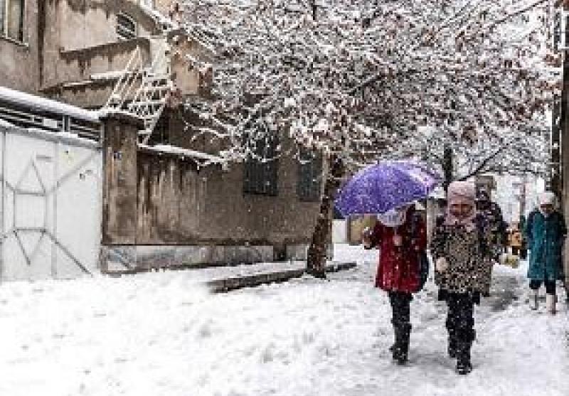 برف و سرما، مدارس آذربایجان غربی را تعطیل کرد