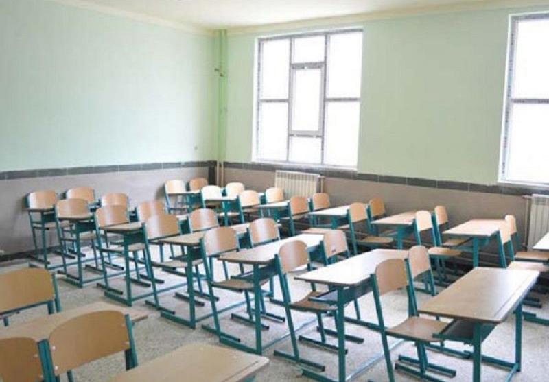 تراکم دانش آموزی در کلاس های درس تهران ٣۵ نفر است