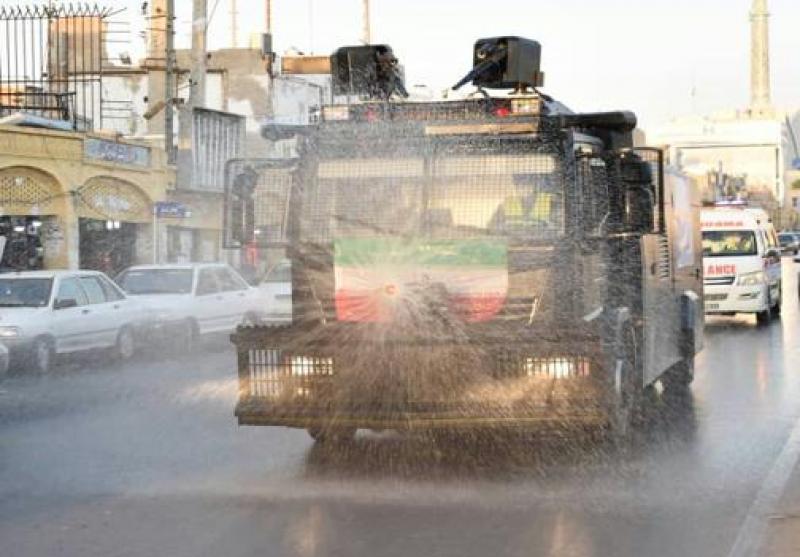 مشارکت نیرو‌های یگان ویژه در ضدعفونی شهر بندرعباس
